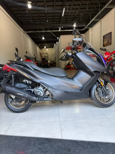 SCOOTER ZONTES 350E Seminova