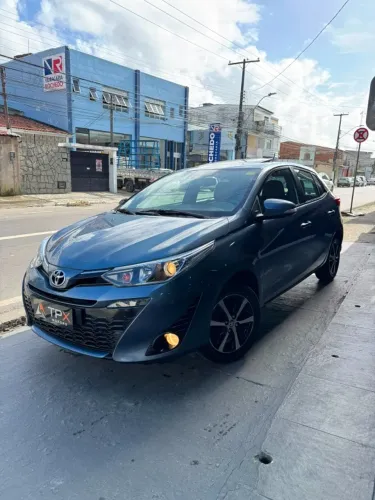 Toyota Yaris XLS Connect 1.5 Flex 16V 5P AUT 2022