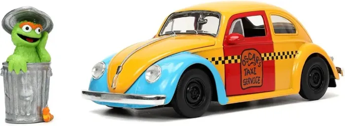 1/24 1959 VW FUSCA COM BONECO OSCAR VILA SÉSAMO