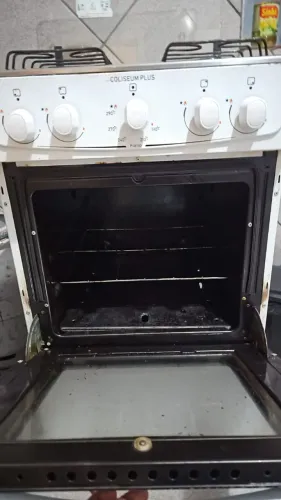 Vendo fogão Atlas semi novo