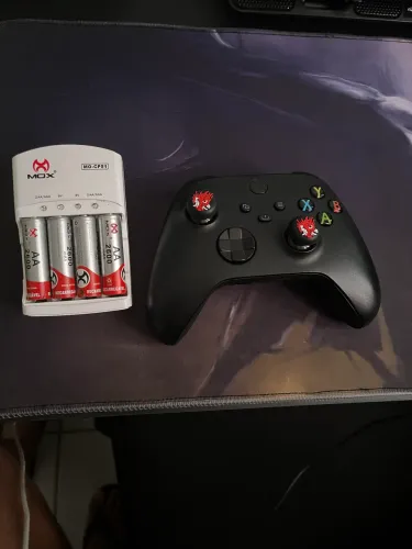 Controle original Xbox Séries + Carregador Pilhas