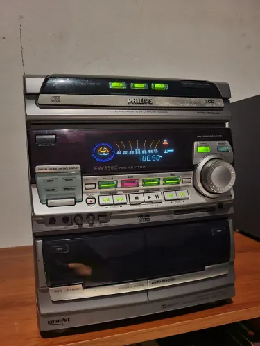 Aparelho de som Philips fwc850c, funcionando apenas rádio FM e auxiliar