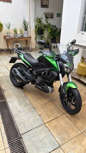 Bajaj dominar 400