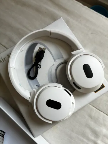 Fone novo