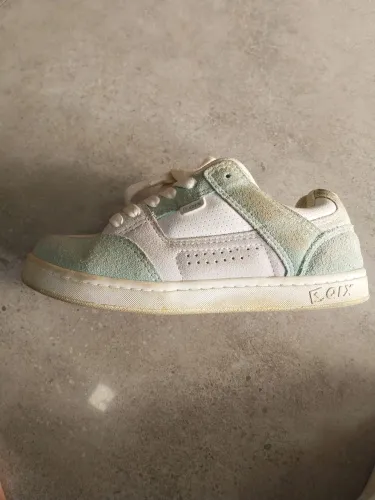 Tenis ORIGINAL QIX NR 37 verde claro
