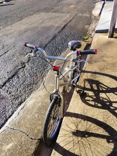 Vendo bike aro 20