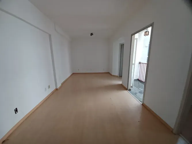 Alugo Kitnetão com garagem-Centro - Campinas - SP