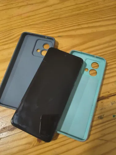 Moto G84 usado