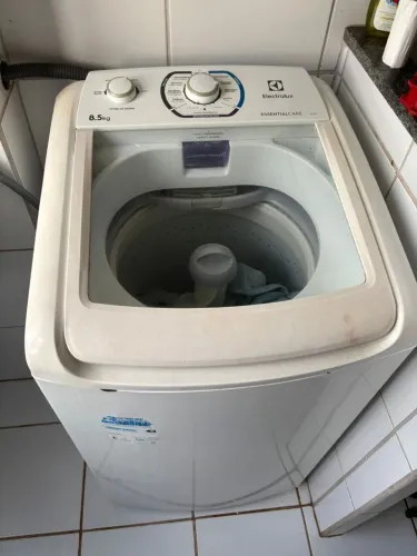 MAQUINA DE LAVAR ROUPA ELETROLUX 8.5 KG