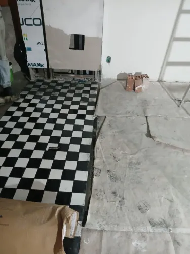 Pedreiro diária até 130 