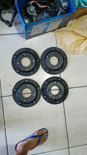 ADAPTADOR DE RODAS DE 4 PRA 5 FUROS PARA FUSCA BRASÍLIA VARIANT BUG 