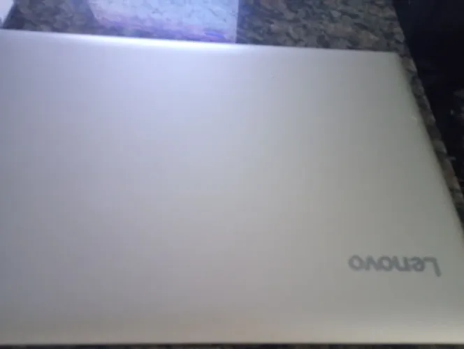 Lenovo notebook com defeito 
