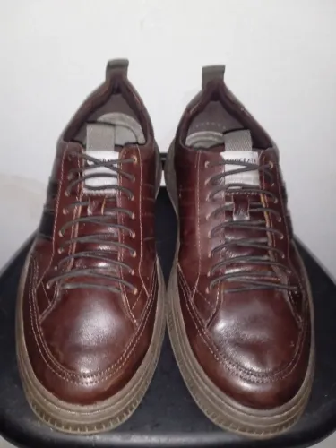 Sapatos Democrata