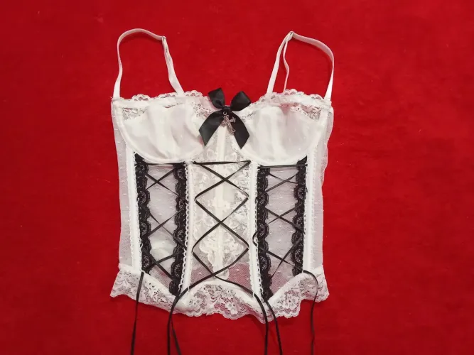 corset importado branco com preto tamanho P