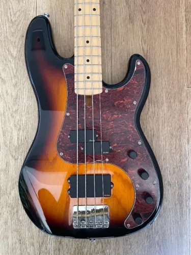 Baixo Condor 4 Cordas Cmp-dtl (Precision/Music Man)
