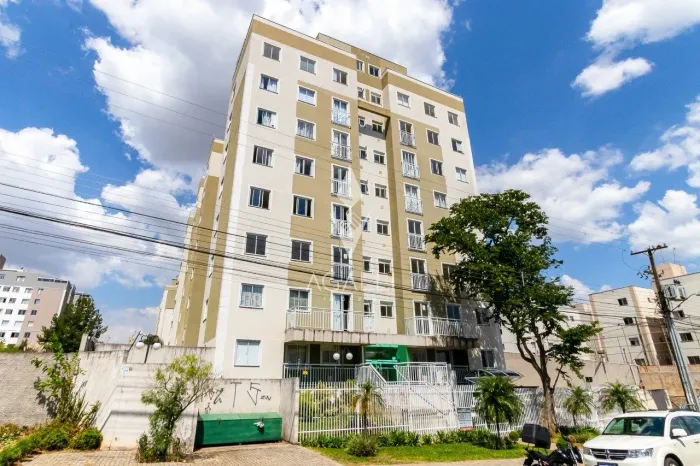 Cobertura á VENDA ou LOCAÇÃO no Capão Raso - Curitiba/PR