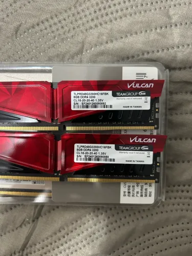 Memória ram ddr4 2x8 3200mhz
