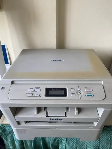 Impressora multifuncional brother DCP 7055