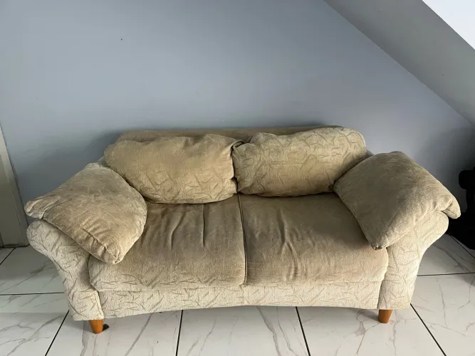 Sofá 2 lugares