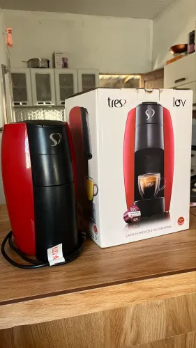 Máquina de café expresso 3 corações