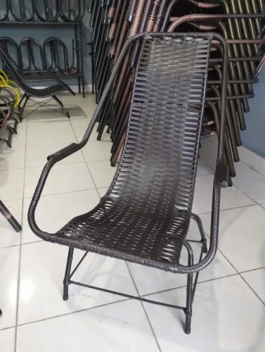 Cadeira Tradicionais em Fibra Sintética - 149,99 unid