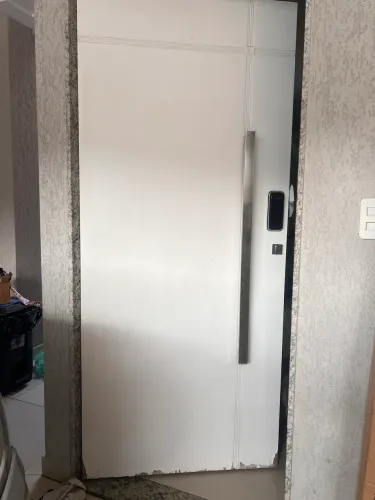 Porta residência