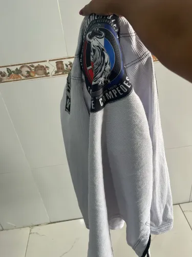 Kimono jiujitsu novo