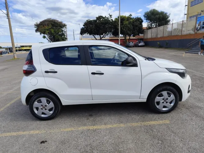 Fiat Mobi Like 1.0 Fire Flex 5P. 2019