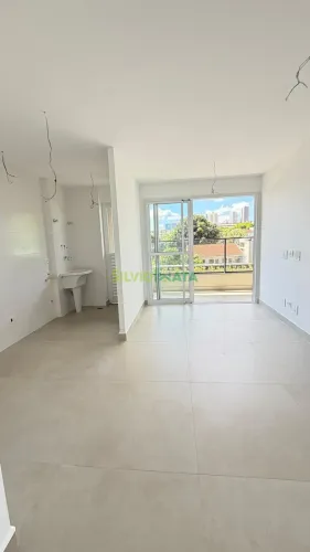 Apartamento a venda no condomínio Avanti - Maringá/PR