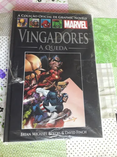 Coleção Marvel salvat vingadores a queda