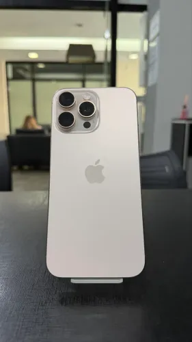 IPHONE 16 PRO MAX DESERT 256GB SEMINOVO DISPONÍVEL 