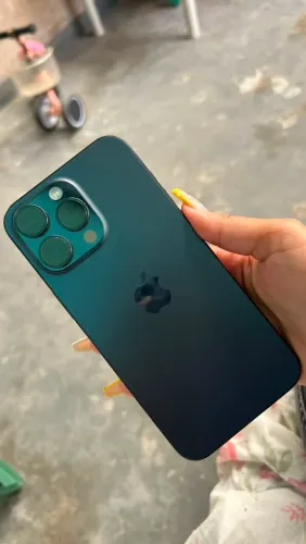 iPhone 15 pro Max 512gb