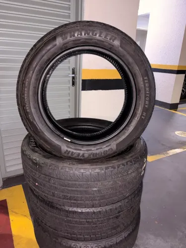 4 Pneus goodyear wrangler 255/55R20 Pneus originais da Ford Ranger Limited Plus
