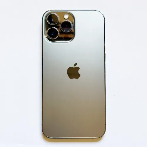 iPhone 13 Pro Max, 256 GB, muito bem conservado