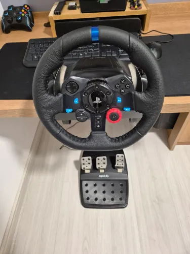 Volante G29 impecável