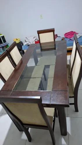 Mesa de Madeira com Tampo de Vidro + 6 Cadeiras - Oportunidade / Saída Urgente!