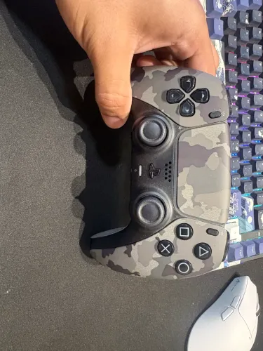 Controle Ps5 versao camouflage grey