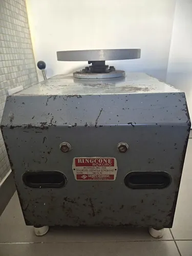 Torno para cerâmica Shimpo - Mod. Ringcone Rokuro