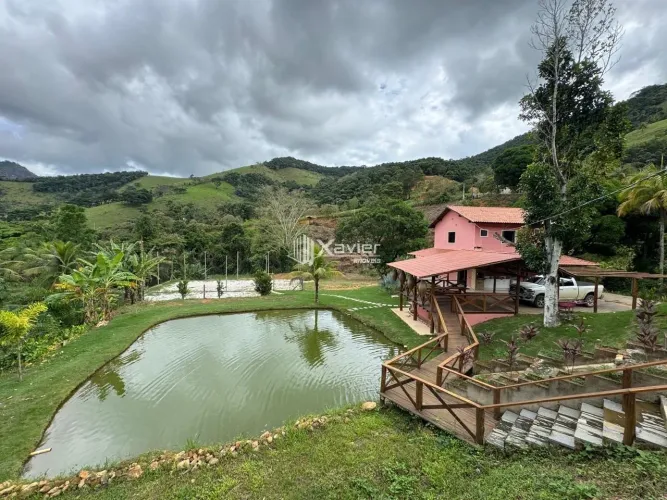 Chácara à Venda com 5.000 m² em São João do Jabuti, Guarapari/ES - 4 Quartos, Suíte, Pisci