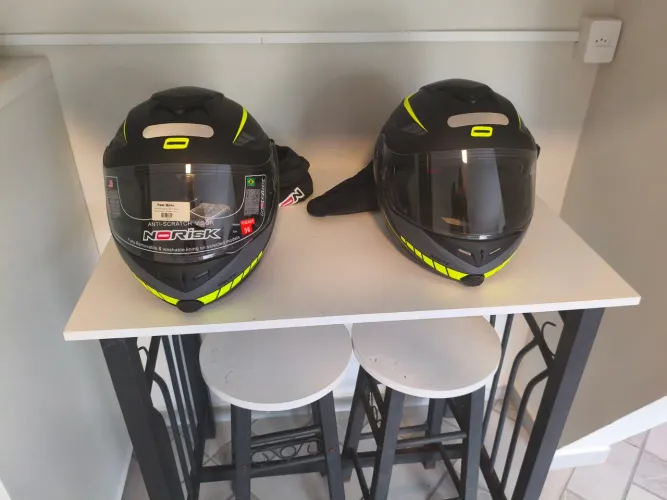 2 Capacetes NORISK FF345 Novos - Tam 56 e 58