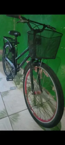 Vendo uma Bicicleta Poty Aro 26 normal no Rolamento Jances Aero