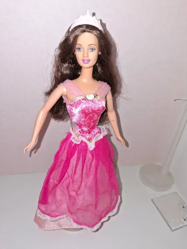 Barbie Pretty Princess 2001