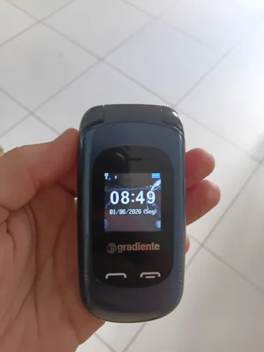 Celular abre e fecha