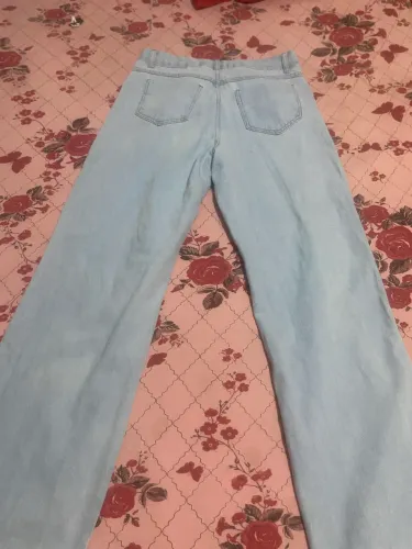 Calça azul claro wide leg