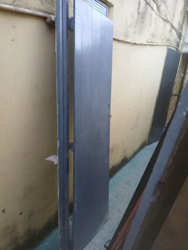 Porta 200x060cm de ficha p/banheiro