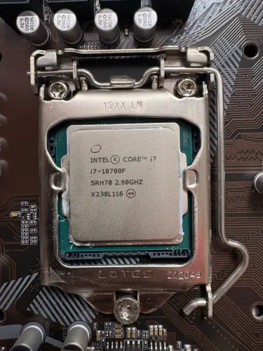 Kit Intel core i7 10700f, 8gb de ram ddr4, water cooler
