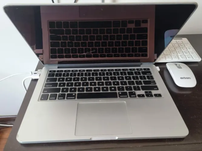 Macbook 2013 Retina Para retirar peças