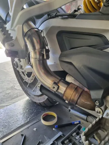 Ponteira Jeskap Fibra de Carbono - Ducati Multistrada V4