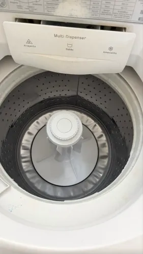 Vendo máquina Brastemp de 10 quilos usada