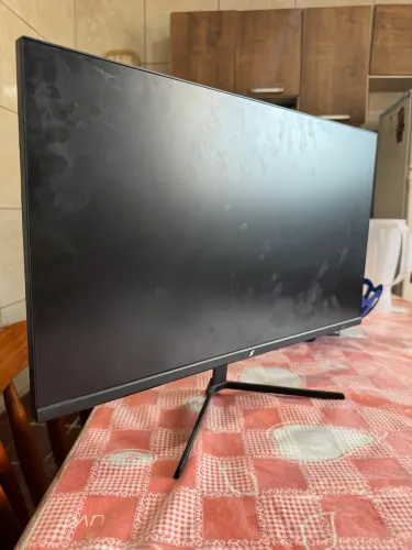 COM DEFEITO: Monitor Superframe 165 hz